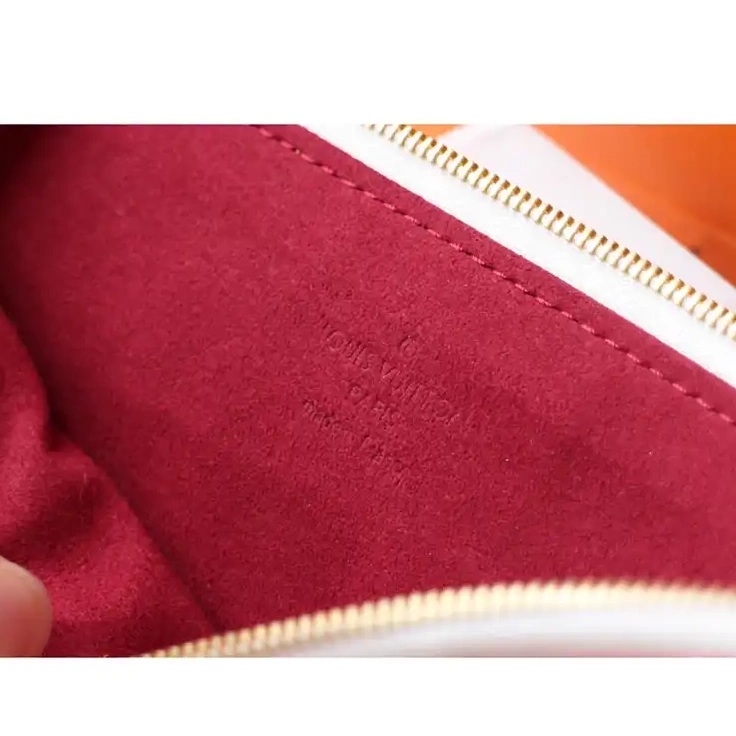 Brother sam 2108DJ0055 Bags LV s 0604